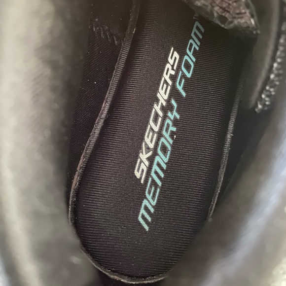 Skechers women’s Skech-Knit Dual Lite Mid Top - Picture 7 of 7